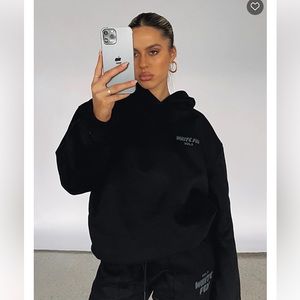 White Fox Offstage Hoodie (Onyx)